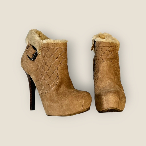 GUESS Suede Faux Fur Ankle High Heel Boot - Sz 8M - Picture 6 of 9